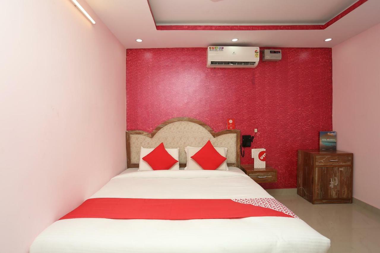 Hotel Oyo 18597 Satyam Meerut Exterior foto